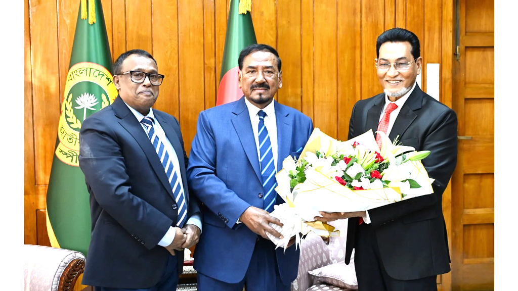 রাষ্ট্রপতির পদত্যাগের পর ভারপ্রাপ্ত রাষ্ট্রপতির দায়িত্ব নিলেন স্পিকার