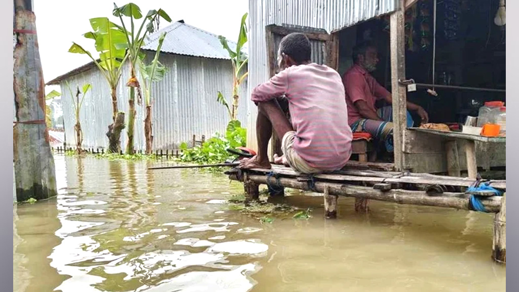 বন্যার ক্ষতি কমাতে নির্ভুল পূর্বাভাস ও পরিকল্পিত নগরায়ণের তাগিদ