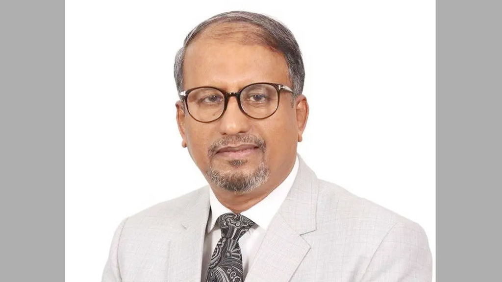 ট্যাক্স ক্যাডার থেকে প্রথমবার দুদক কমিশনার হলেন সাজ্জাদ