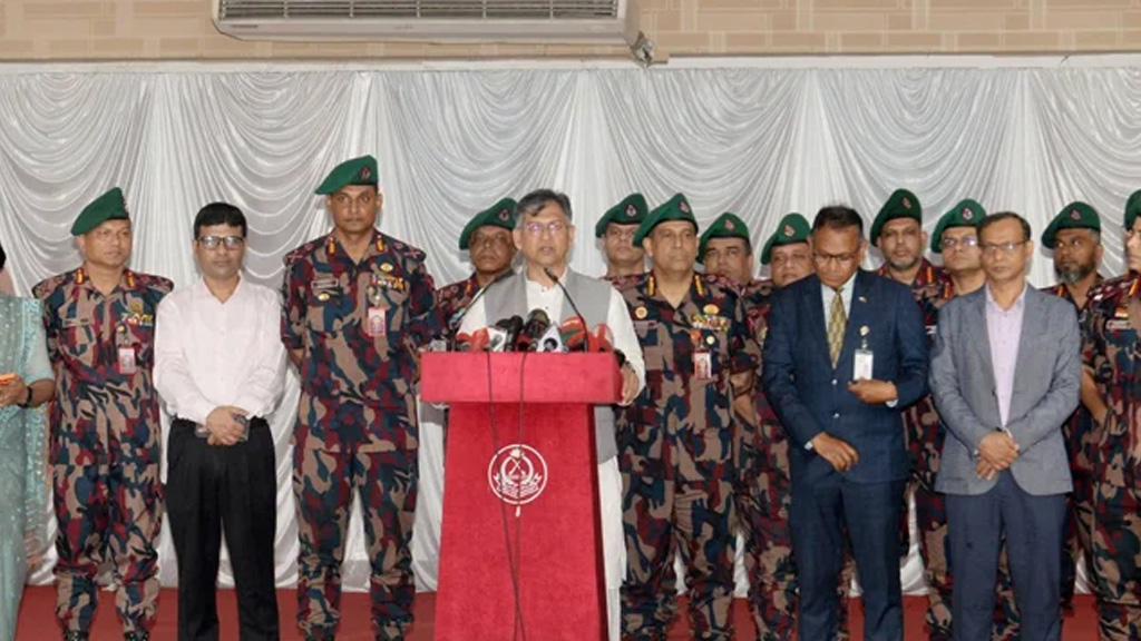 জিয়াউর রহমান হত্যা মামলার পলাতক আসামির বিচার হবে সেনা আইনে: স্বরাষ্ট্রমন্ত্রী