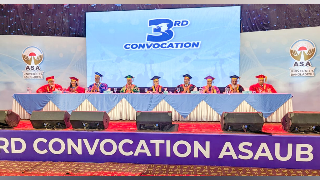 আশা ইউনিভার্সিটি বাংলাদেশের ৩য় সমাবর্তন অনুষ্ঠিত শিক্ষার্থীদের অর্জিত জ্ঞান দেশেই কাজে লাগানোর আহ্বান উপদেষ্টা ফরিদা আখতারের