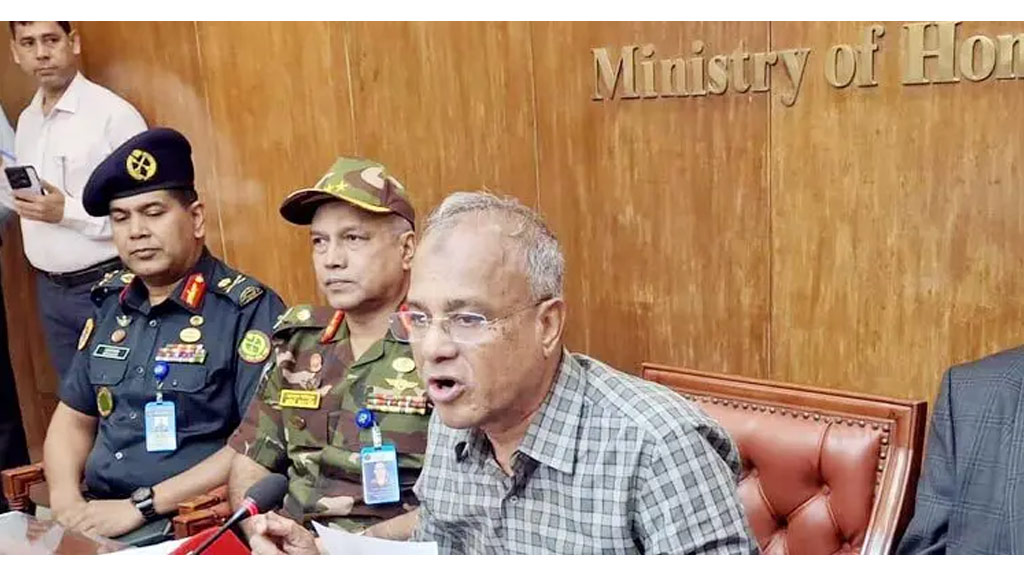 ১৩ নভেম্বর পরিস্থিতি স্বাভাবিক থাকবে: স্বরাষ্ট্র উপদেষ্টা