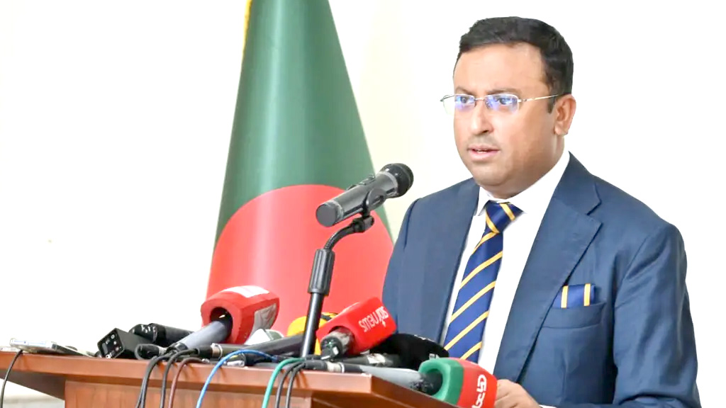 সৌদি সফরে যাচ্ছেন প্রধানমন্ত্রী, আমন্ত্রণ জানালেন ক্রাউন প্রিন্স