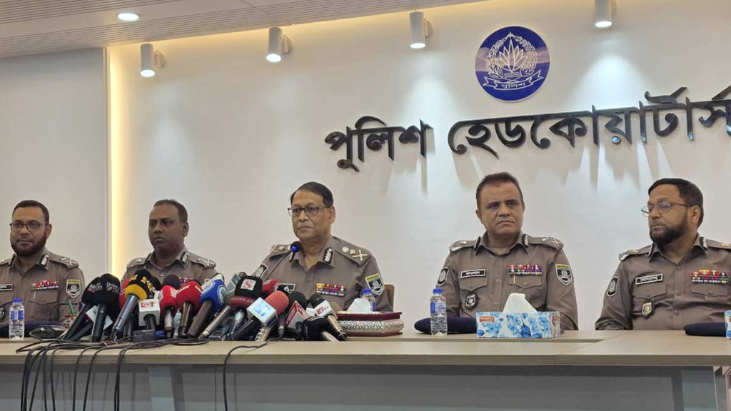 জাতীয় নির্বাচনে যেকোনো অস্ত্রই থ্রেট: আইজিপি