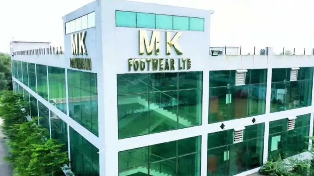 চীনা কোম্পানির কাছে বছরে ১০ লাখ জোড়া জুতা রপ্তানি করবে এমকে ফুটওয়্যার