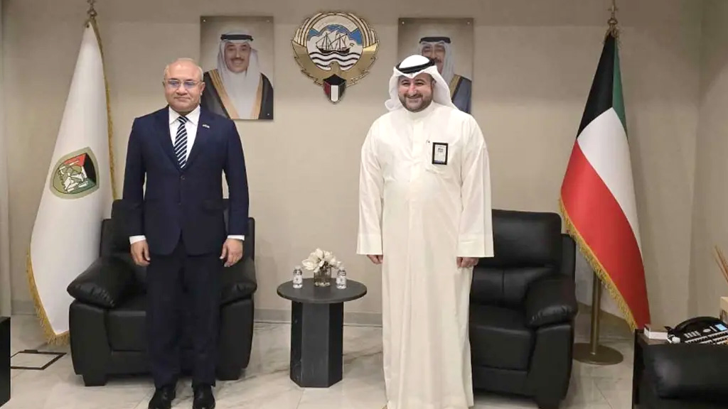 কুয়েতে প্রতিরক্ষা মন্ত্রণালয়ের আন্ডার সেক্রেটারির সঙ্গে বাংলাদেশের রাষ্ট্রদূতের সাক্ষাৎ