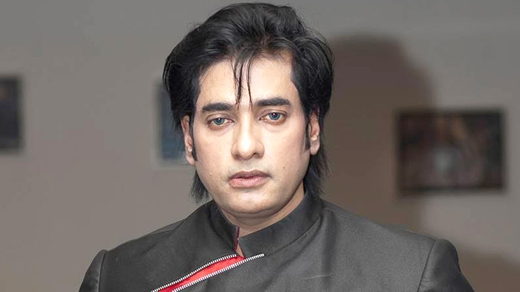 সিনেমা থেকে আপাতত বিদায়ের ঘোষণা অনন্ত জলিলের