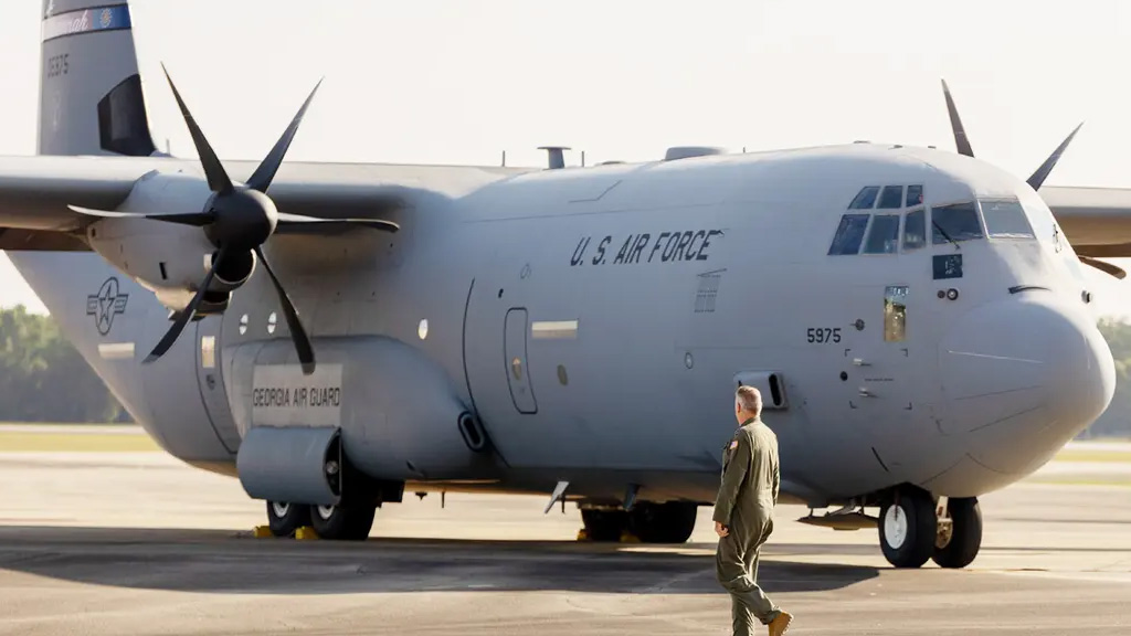 ইরান ভূপাতিত করল যুক্তরাষ্ট্রের সি-১৩০ বিমান