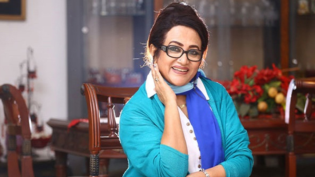 এফডিসির পাশ দিয়ে গেলে মনটা কাঁদে: ববিতা