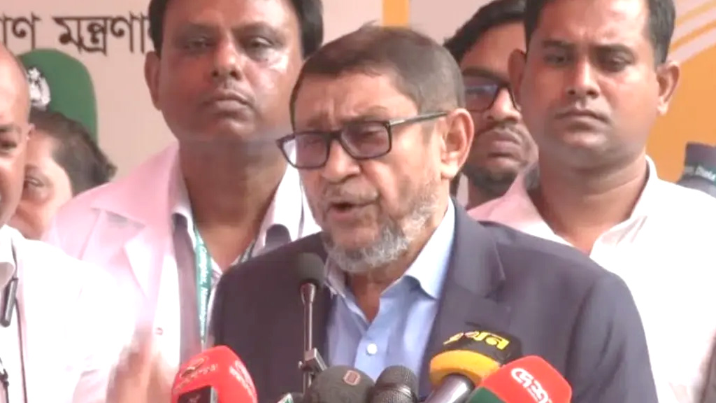 দেশব্যাপী ৬-৫৯ মাস বয়সী শিশুদের জন্য বিশেষ টিকাদান কর্মসূচি শুরু