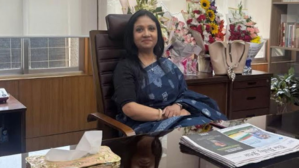 প্রতিমন্ত্রী হয়ে প্রথমবার নিজ জেলায় ফারজানা শারমিন পুতুল