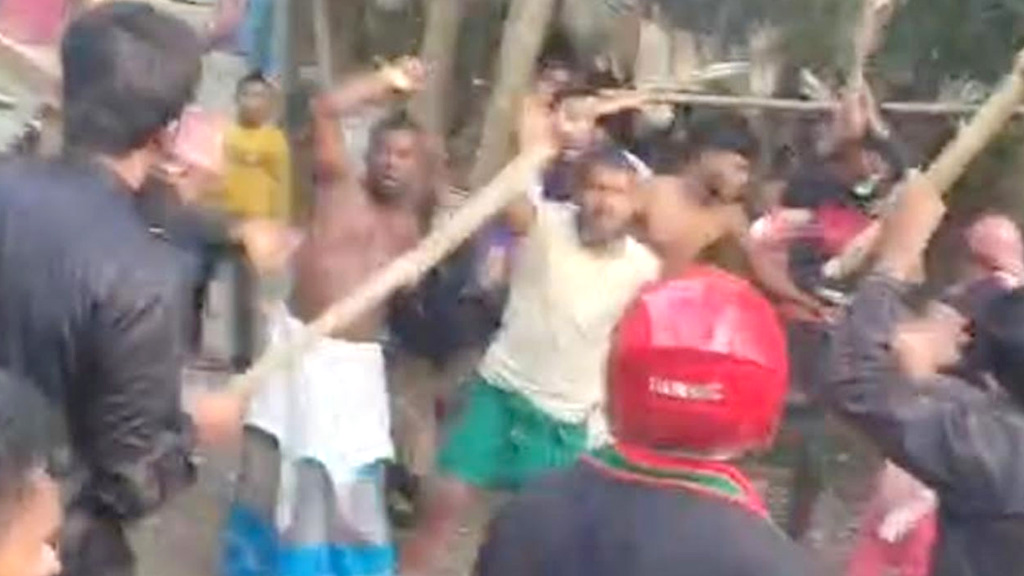 ভোলায় বিএনপি-জামায়াতের সংঘর্ষে আহত ১৫