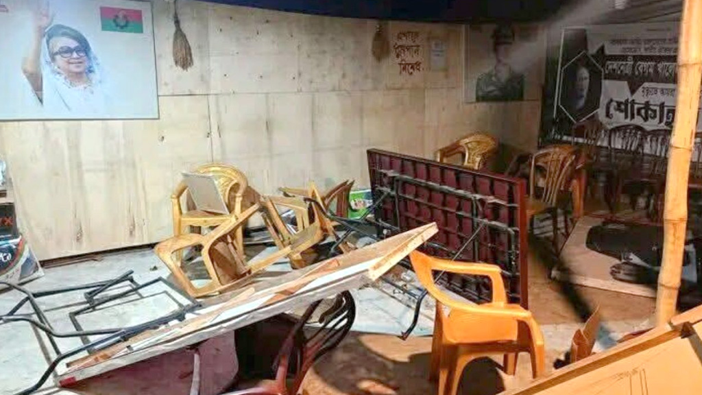 চট্টগ্রামে বিএনপি–জামায়াত সংঘর্ষ, ভাঙচুর