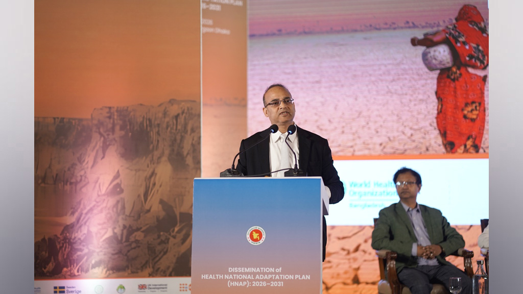 জলবায়ু পরিবর্তনে মাতৃস্বাস্থ্যের ঝুঁকি এবং নারীর প্রতি সহিংসতার আশঙ্কা বাড়ছে: ঝুঁকি মোকাবিলায় ইউএনএফপিএ-র স্বাস্থ্য অভিযোজন পরিকল্পনা