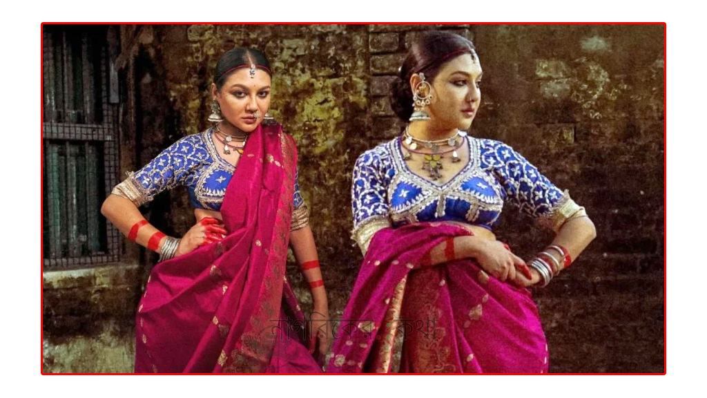 নীল–গোলাপি সাজে লাস্যময়ী জয়া আহসান