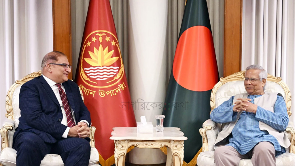 প্রধান উপদেষ্টার সঙ্গে পাকিস্তান হাইকমিশনারের সৌজন্য সাক্ষাৎ