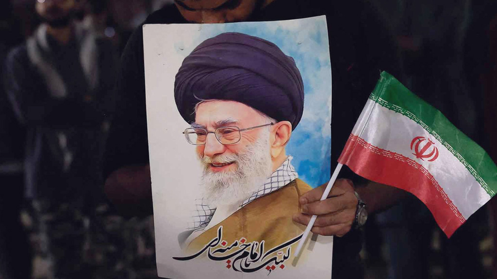 খামেনির মেয়ে ও নাতি-নাতনি নিহতের দাবি