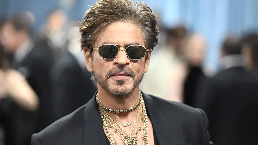 শাহরুখ খানের সঙ্গে বিজেপির ঘনিষ্ঠতা বাড়ছে: পারিবারিক অনুষ্ঠানে উপস্থিতি