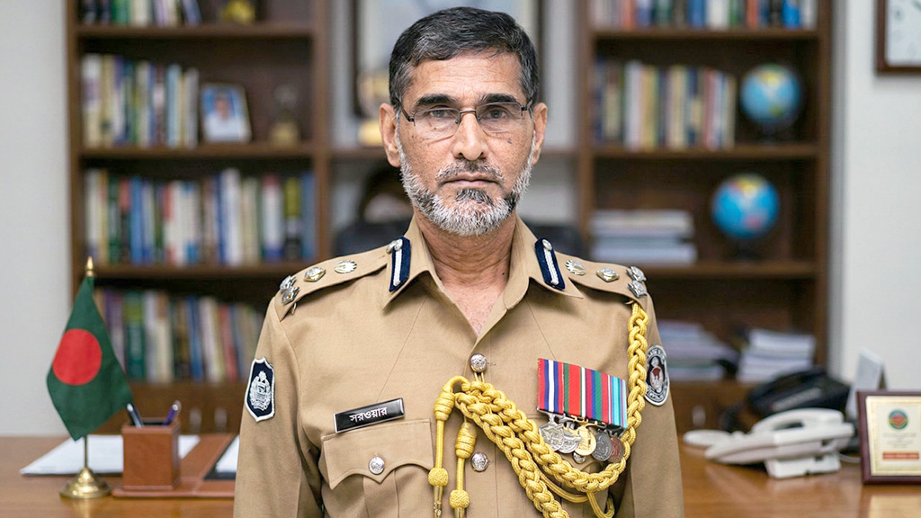 ডিএমপি কমিশনারের দায়িত্বে মো. সরওয়ার
