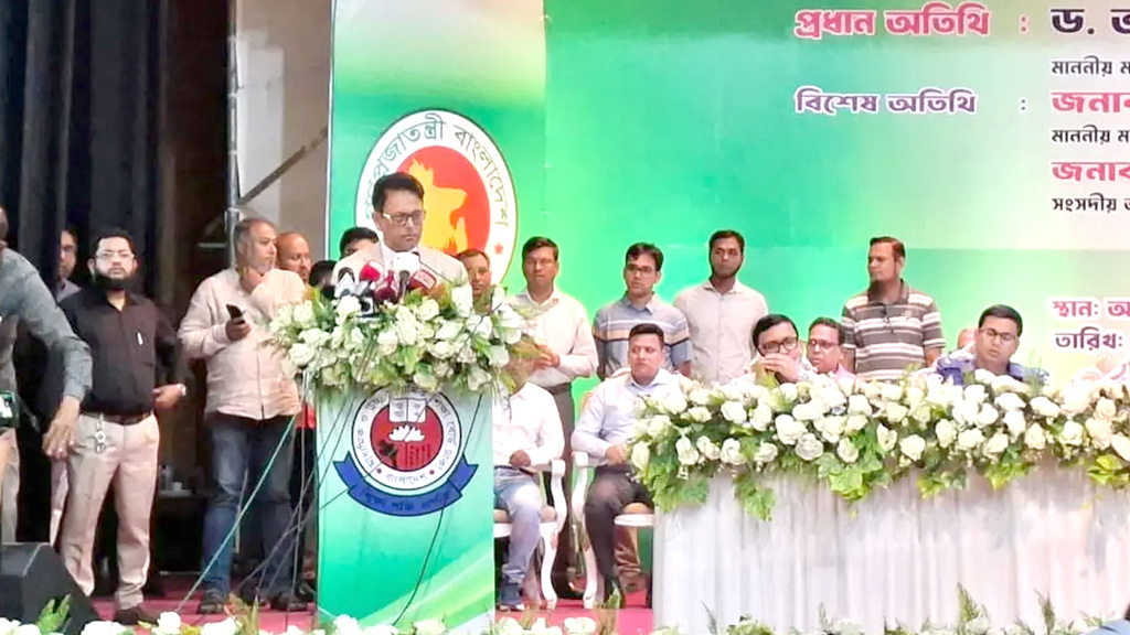 প্রতি স্কুলে ইন-হাউজ কোচিং চালুর নির্দেশ শিক্ষামন্ত্রীর