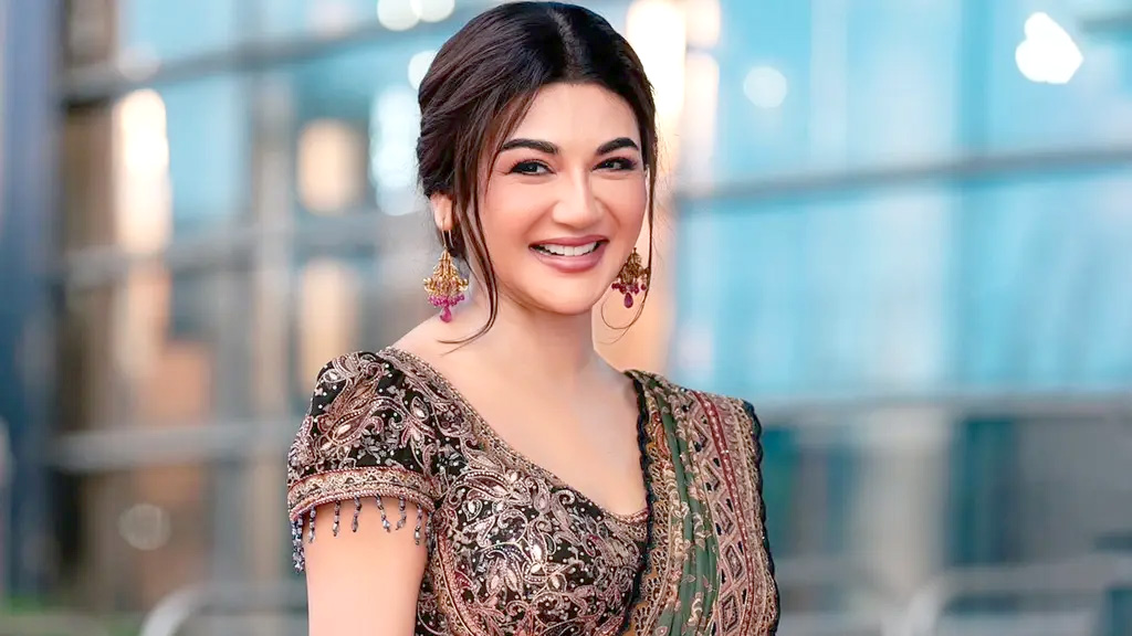 ওপারে জয়ার ‘আজও অর্ধাঙ্গিনী’, অবশেষে মুক্তির খবর