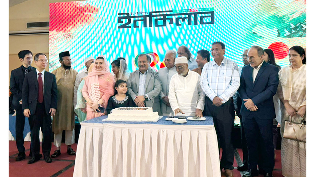 ‘লুটেরা অর্থনীতির কারণে আমদানিনির্ভর জ্বালানি নীতি গড়ে উঠেছিল’