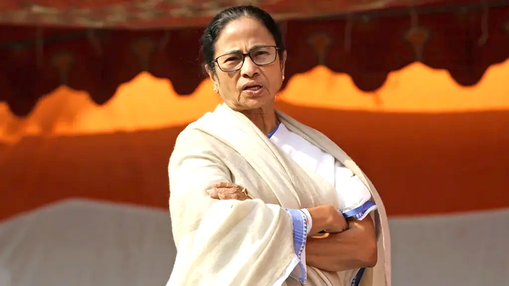 পশ্চিমবঙ্গে মমতার হার, এগিয়ে বিজেপি